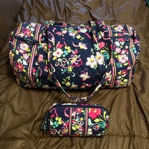 Vera Bradley small duffel - Ribbons pattern